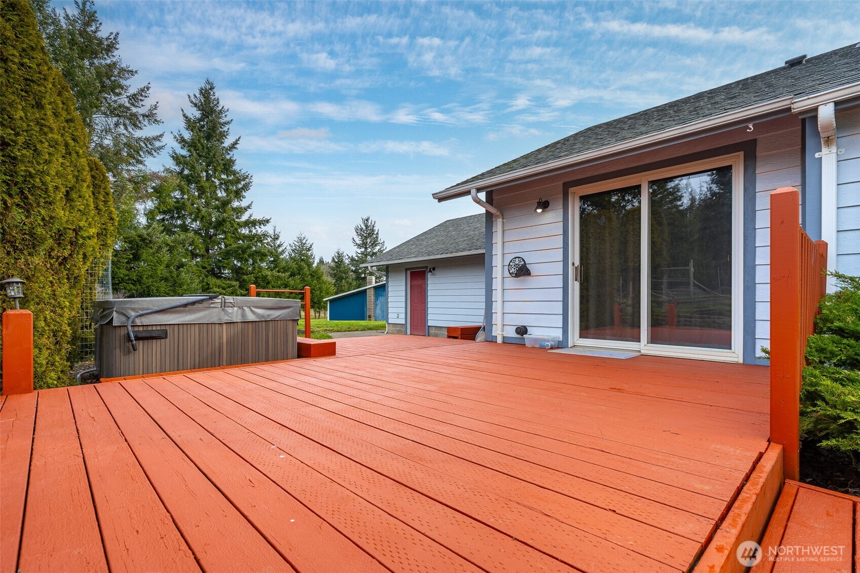 Winlock, Washington, 98596, United States, 3 Bedrooms Bedrooms, ,2 BathroomsBathrooms,Residential,For Sale,2015352