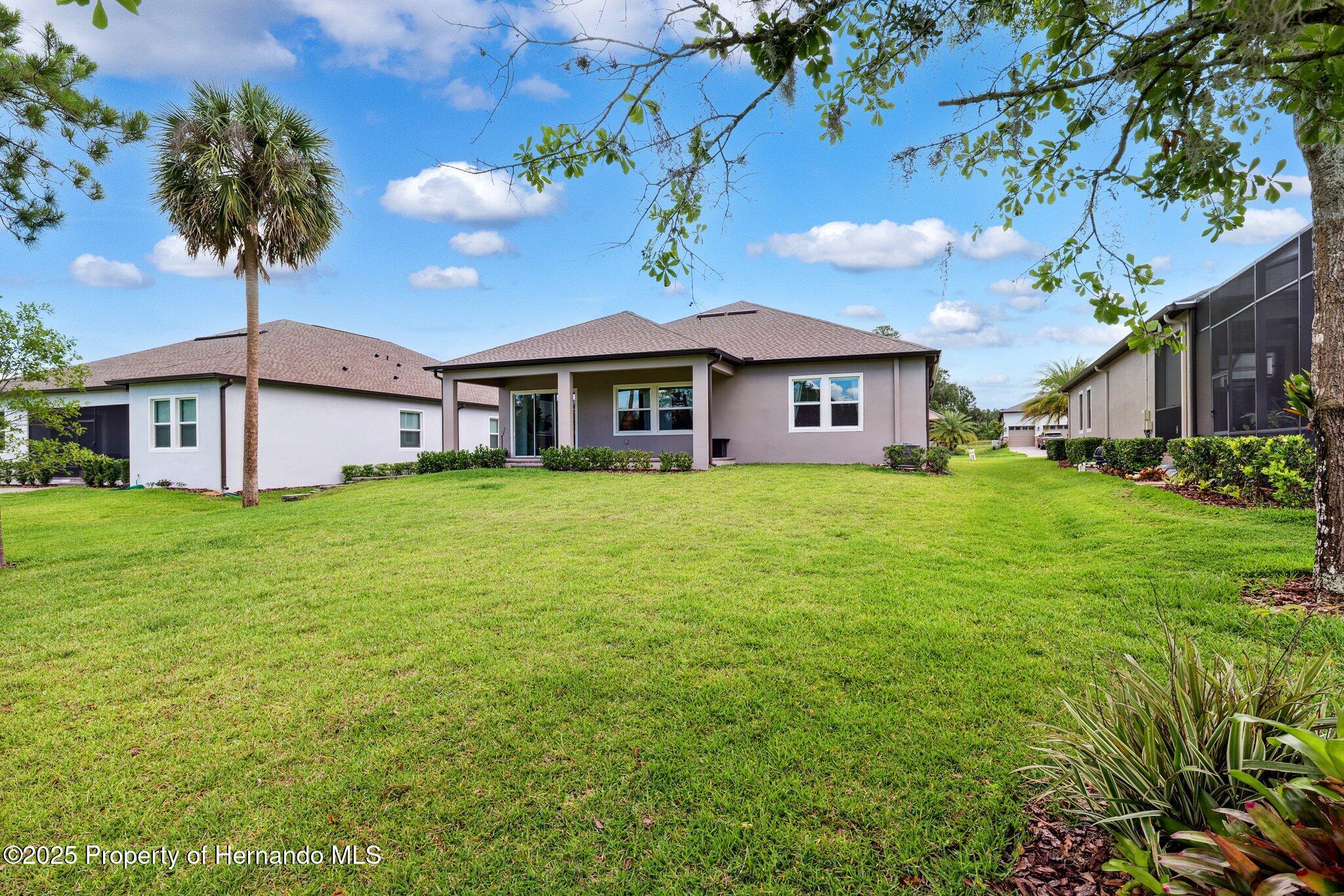 Brooksville, Florida, 34601, United States, 2 Bedrooms Bedrooms, ,3 BathroomsBathrooms,Residential,For Sale,1975908