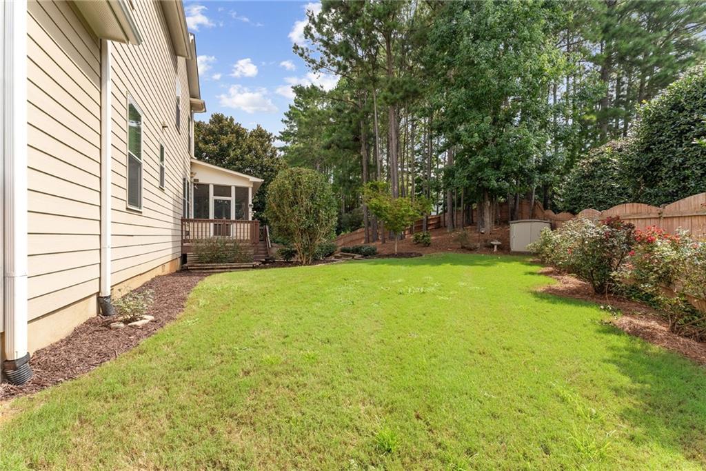 Mableton, Georgia, 30126, United States, 5 Bedrooms Bedrooms, ,4 BathroomsBathrooms,Residential,For Sale,1924868