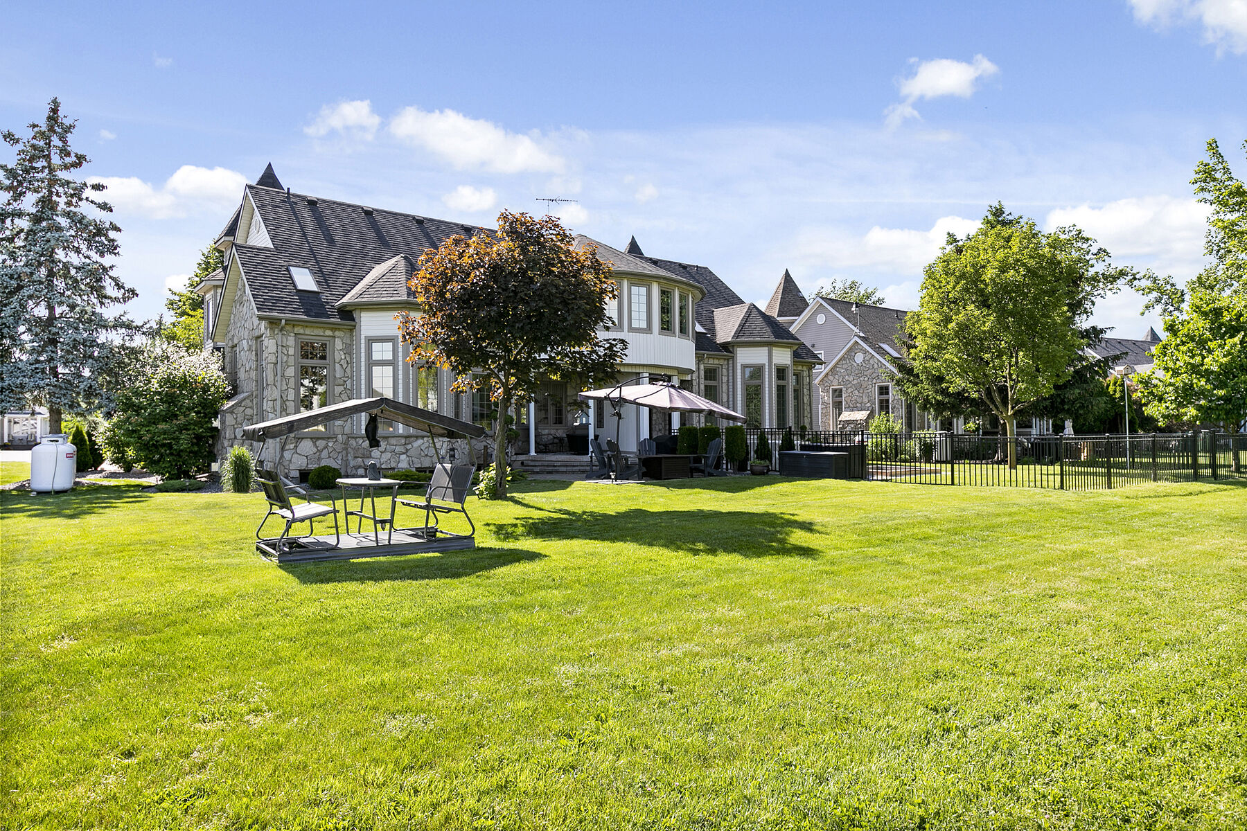  Beautiful Waterview Property - 物件實景
