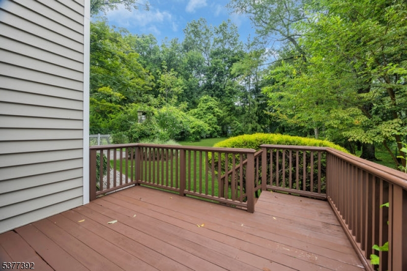 Chatham Twp., New Jersey, 07928, United States, 4 Bedrooms Bedrooms, ,3 BathroomsBathrooms,Residential,For Sale,1926166