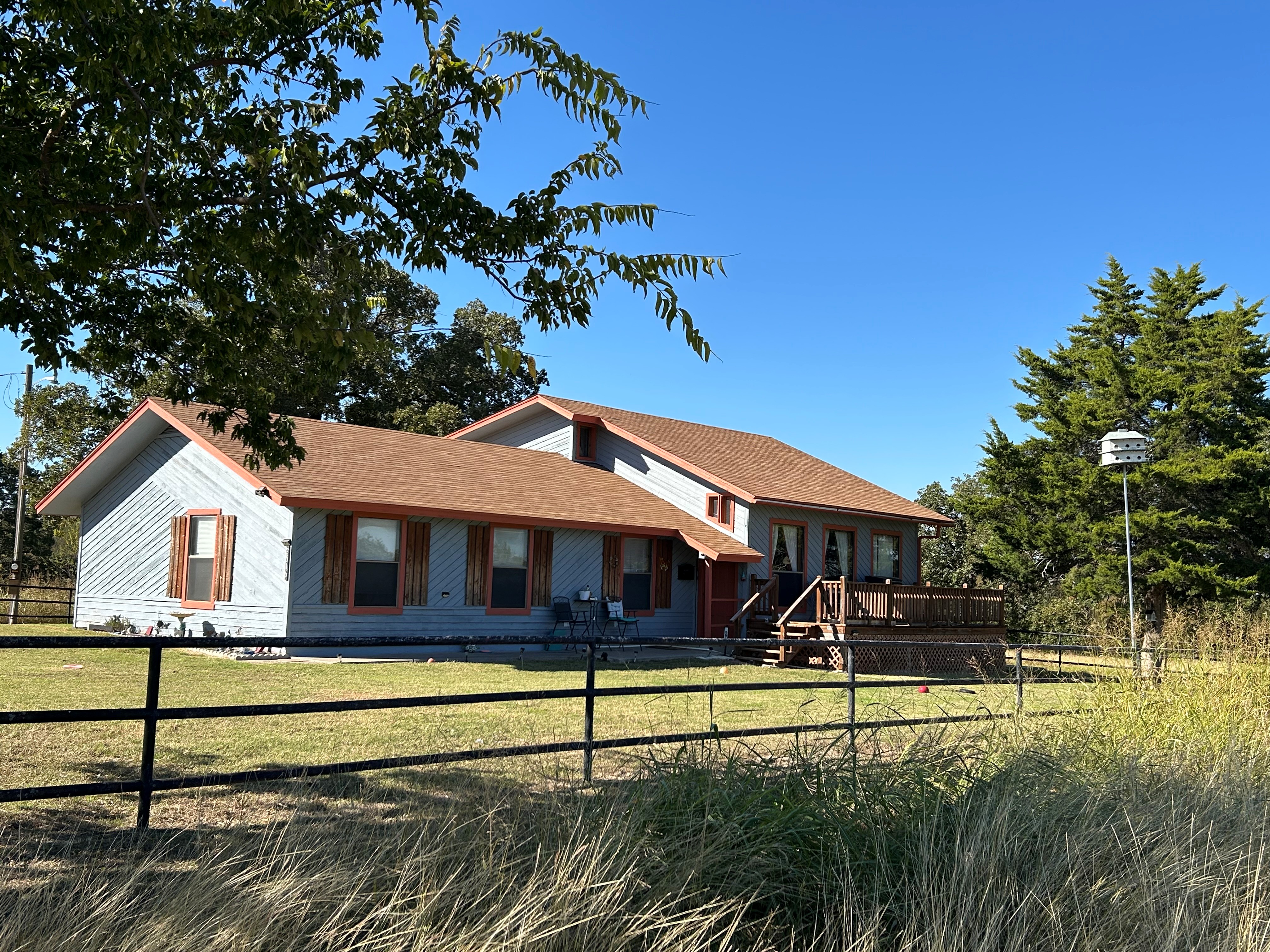 Bridgeport, Texas, 76426, United States, 3 Bedrooms Bedrooms, ,2 BathroomsBathrooms,Residential,For Sale,1992368