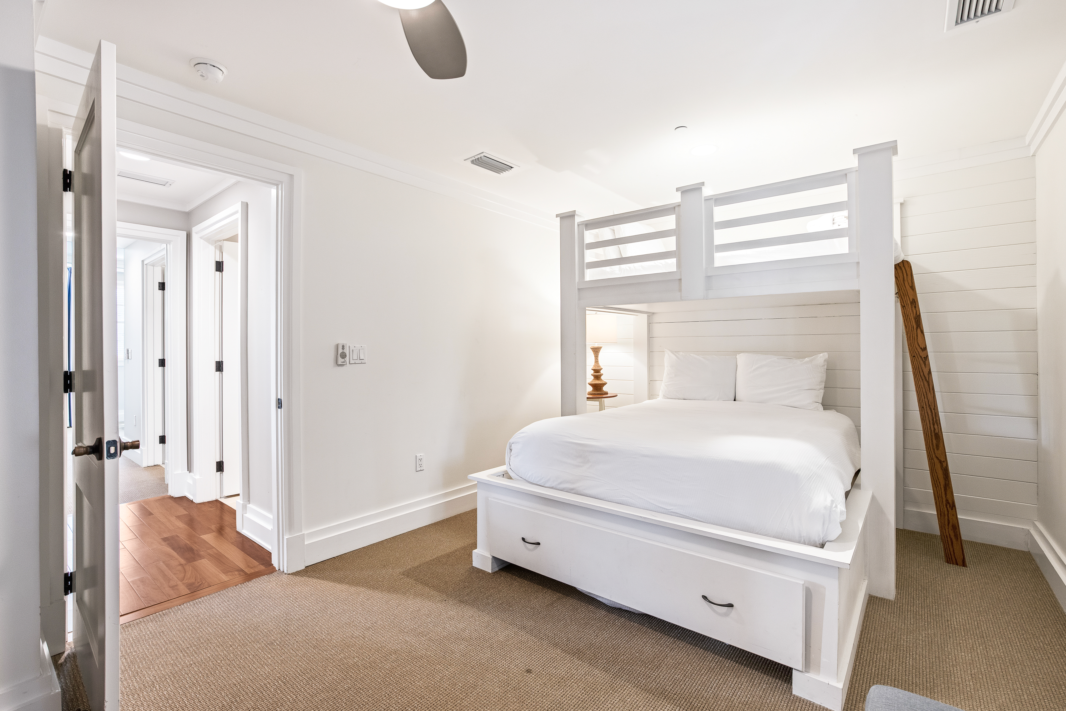  Boutique Coastal Residence Steps From The Gulf - 物件實景