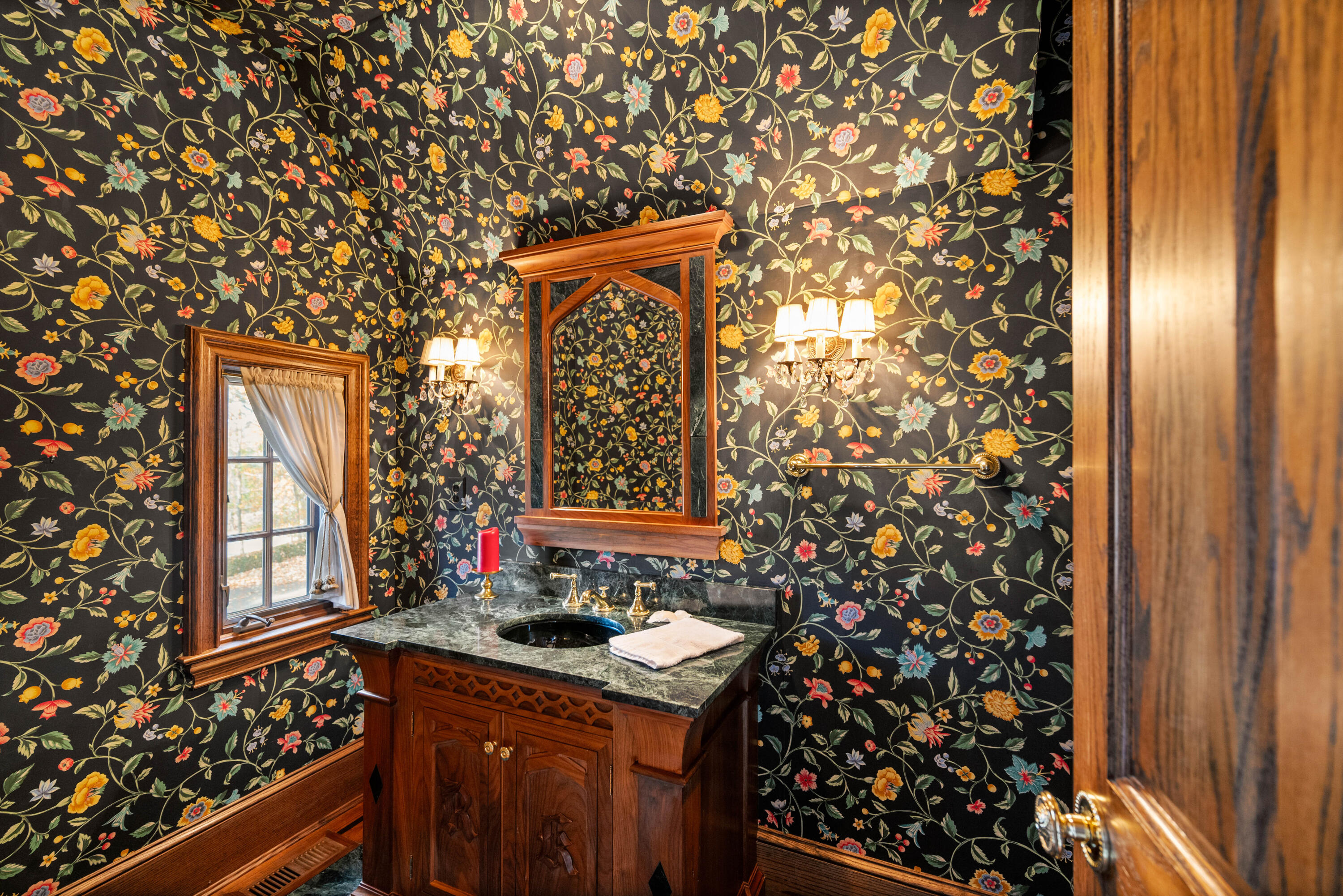 Union, Kentucky, 41091, United States, 6 Bedrooms Bedrooms, ,7 BathroomsBathrooms,Residential,For Sale,1997730