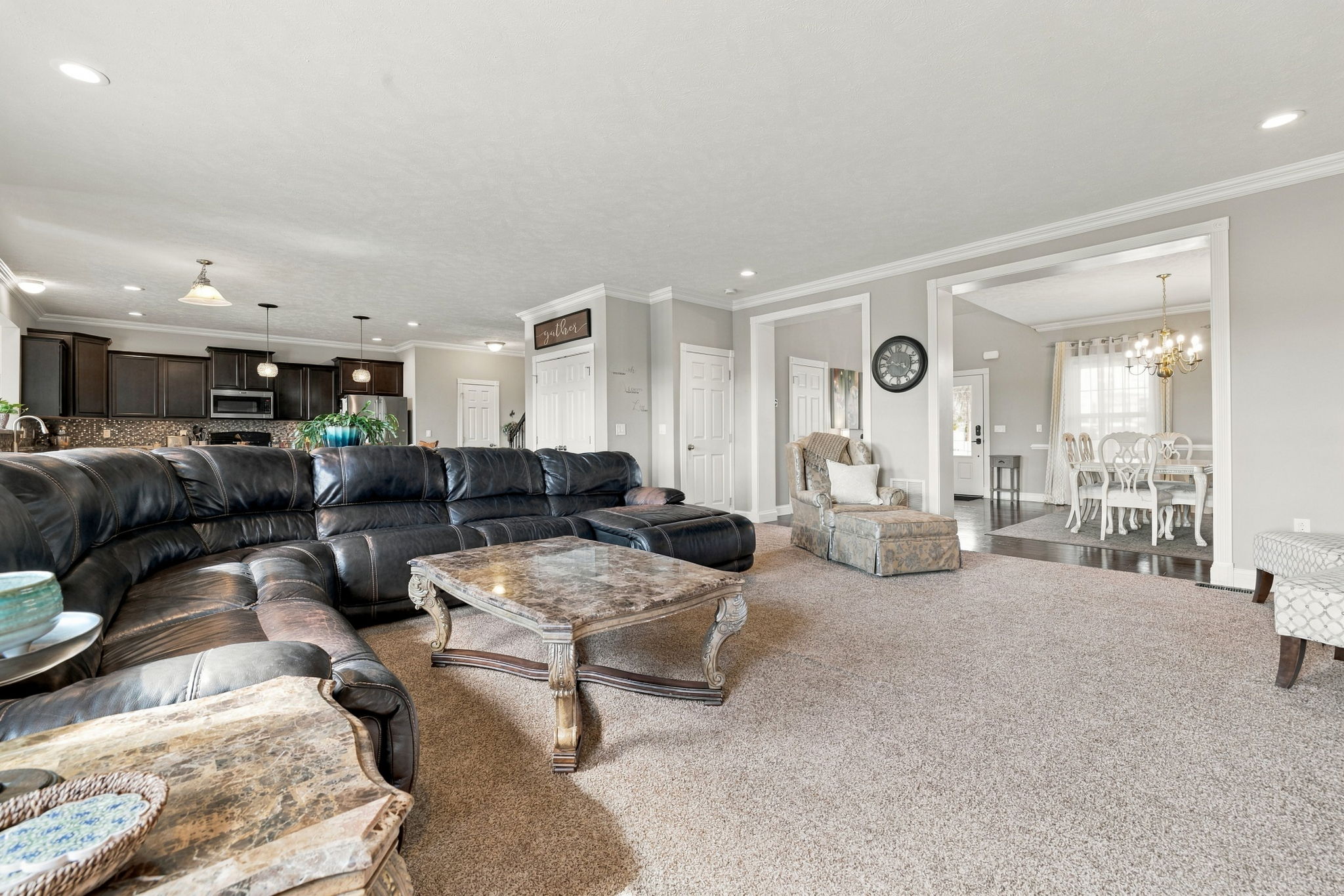  215 Horse Shoe Drive, Clinton, PA 15026 - 物件實景