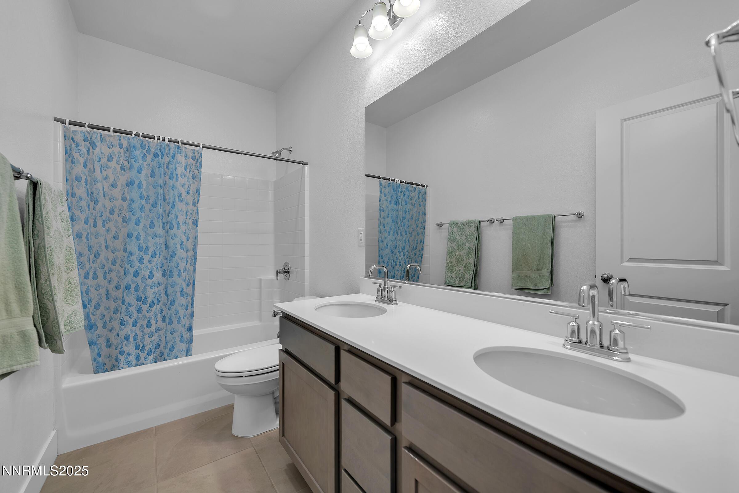 Carson City, Nevada, 89705, United States, ,Residential,For Sale,1892642