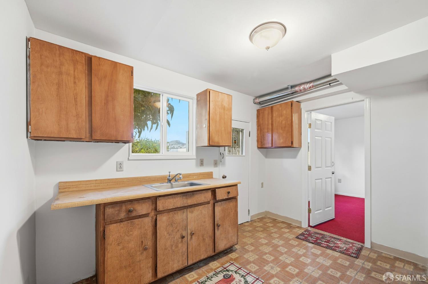 San Francisco, California, 94112, United States, 2 Bedrooms Bedrooms, ,1 BathroomBathrooms,Residential,For Sale,2008516