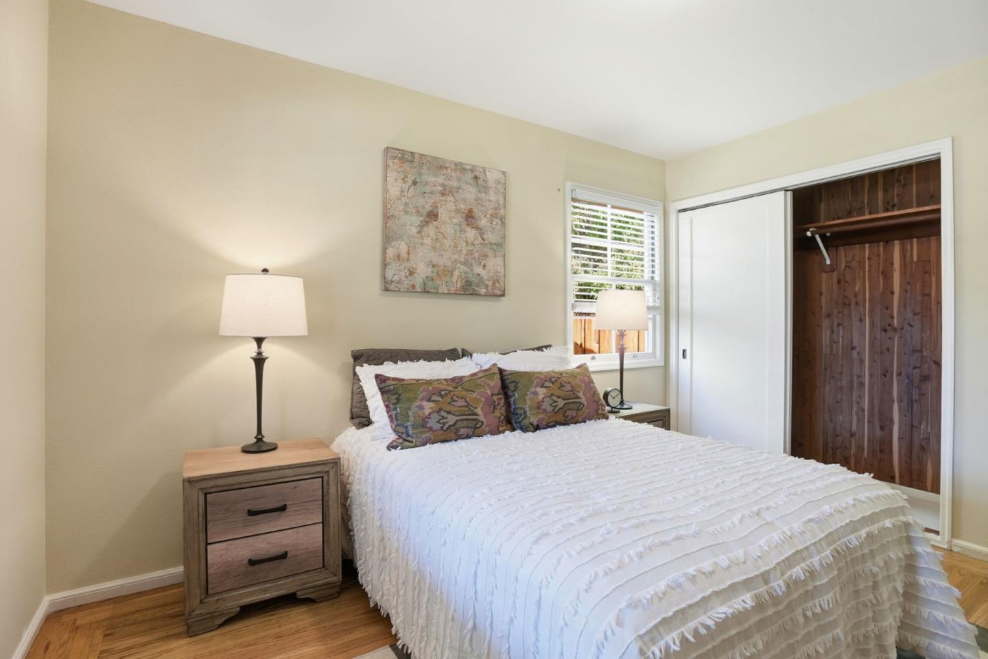 Palo Alto, California, 94303, United States, 2 Bedrooms Bedrooms, ,2 BathroomsBathrooms,Residential,For Sale,1989685