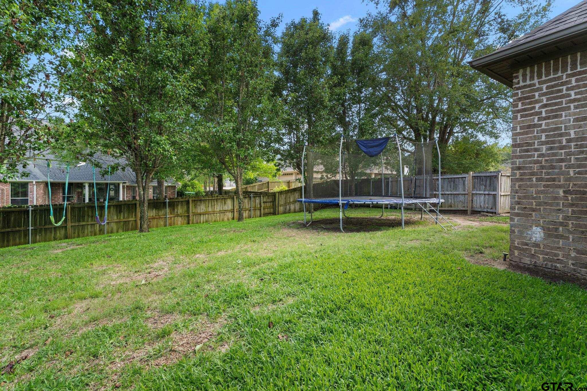 Tyler, Texas, 75703, United States, 4 Bedrooms Bedrooms, ,6 BathroomsBathrooms,Residential,For Sale,1818299