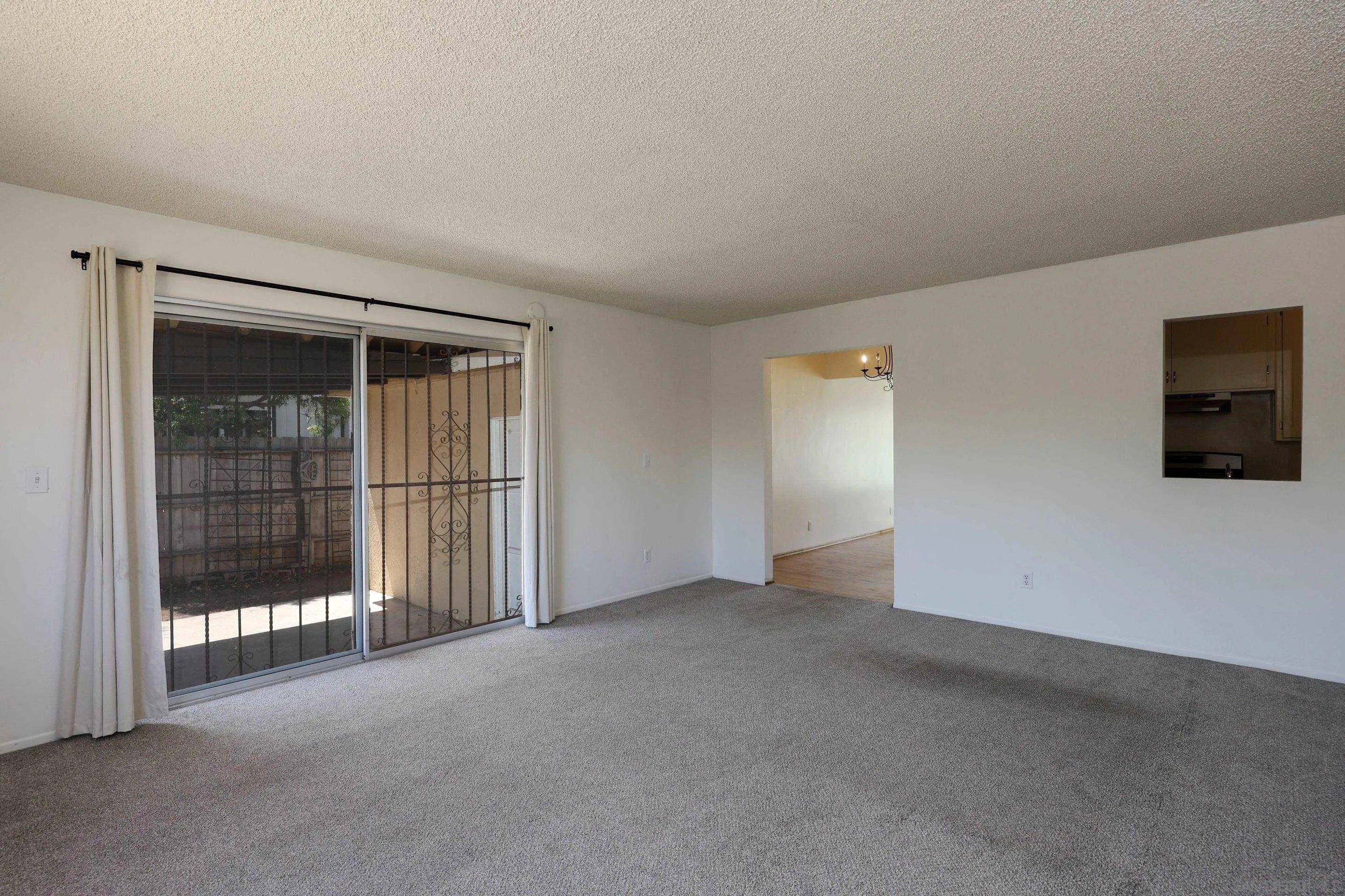 Chula Vista, California, 91910, United States, 3 Bedrooms Bedrooms, ,2 BathroomsBathrooms,Residential,For Sale,1916968