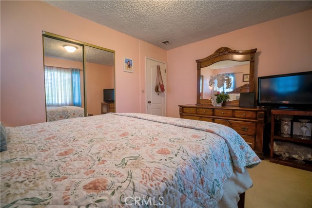 Downey, California, 90240, United States, 3 Bedrooms Bedrooms, ,2 BathroomsBathrooms,Residential,For Sale,1985764