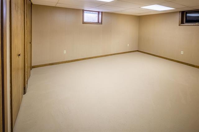 Dover, New Hampshire, 03820, United States, 3 Bedrooms Bedrooms, ,4 BathroomsBathrooms,Residential,For Sale,1926257