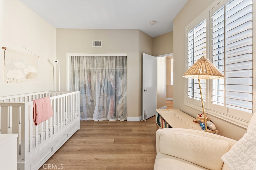 Aliso Viejo, California, 92656, United States, 2 Bedrooms Bedrooms, ,3 BathroomsBathrooms,Residential,For Sale,1989024