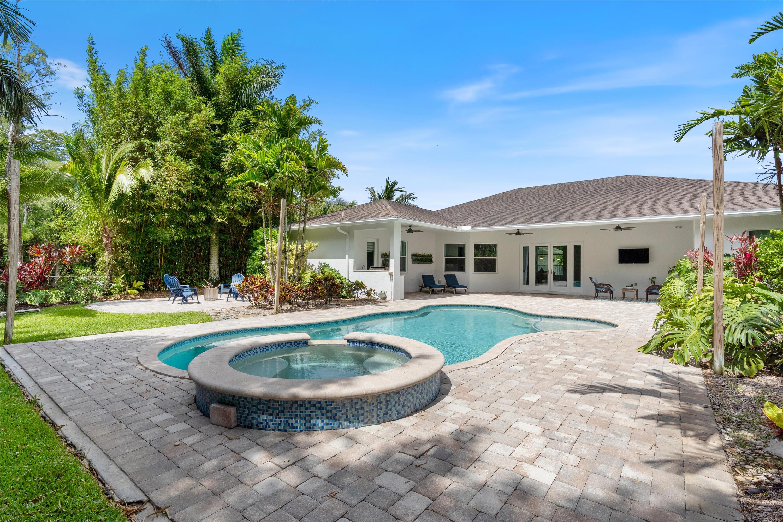 Palm Beach Gardens, Florida, 33418, United States, 4 Bedrooms Bedrooms, ,3 BathroomsBathrooms,Residential,For Sale,1949716