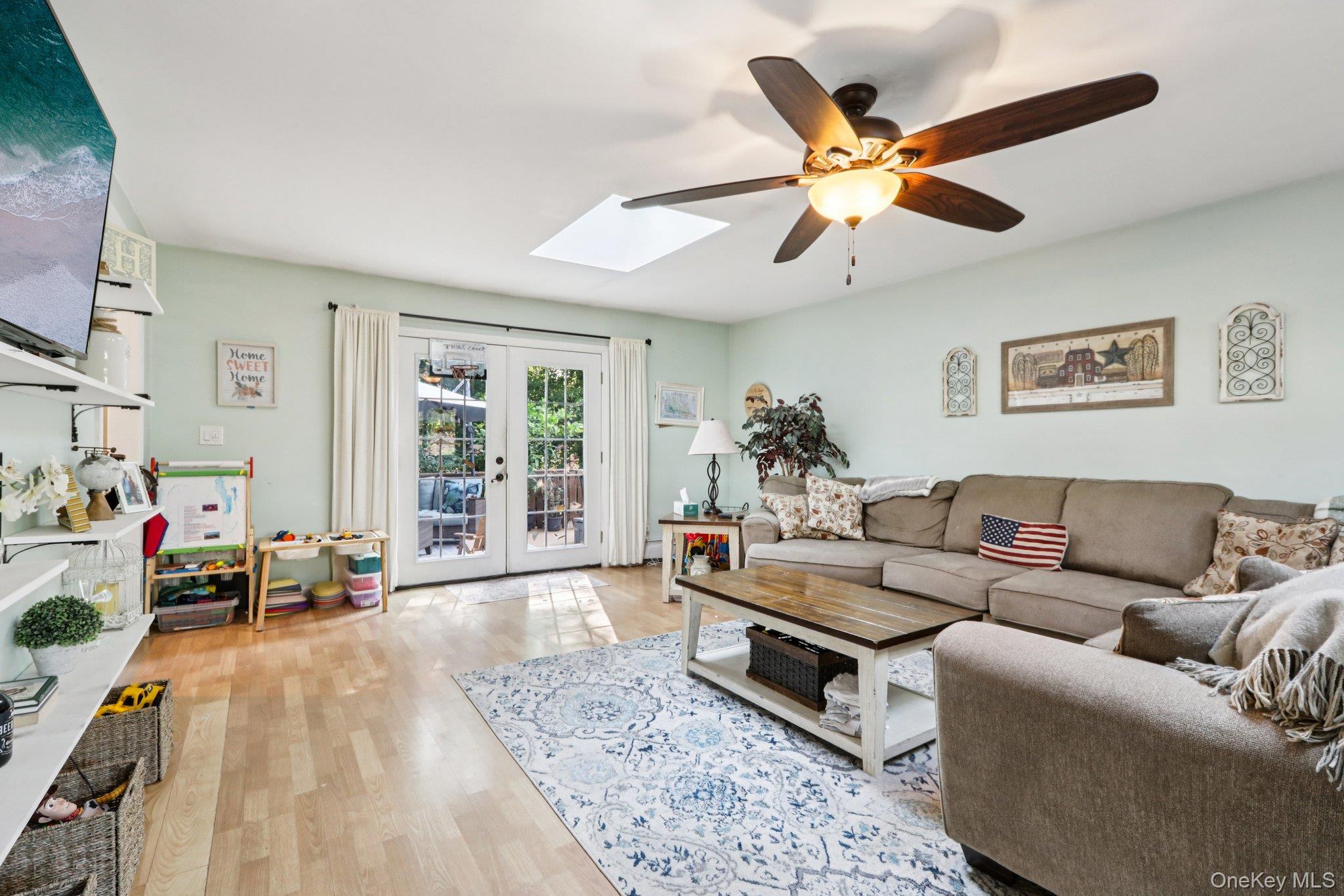 Garnerville, New York, 10923, United States, 4 Bedrooms Bedrooms, ,2 BathroomsBathrooms,Residential,For Sale,1974651