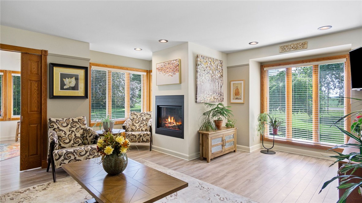 Bloomer, Wisconsin, 54724, United States, 4 Bedrooms Bedrooms, ,3 BathroomsBathrooms,Residential,For Sale,1983863