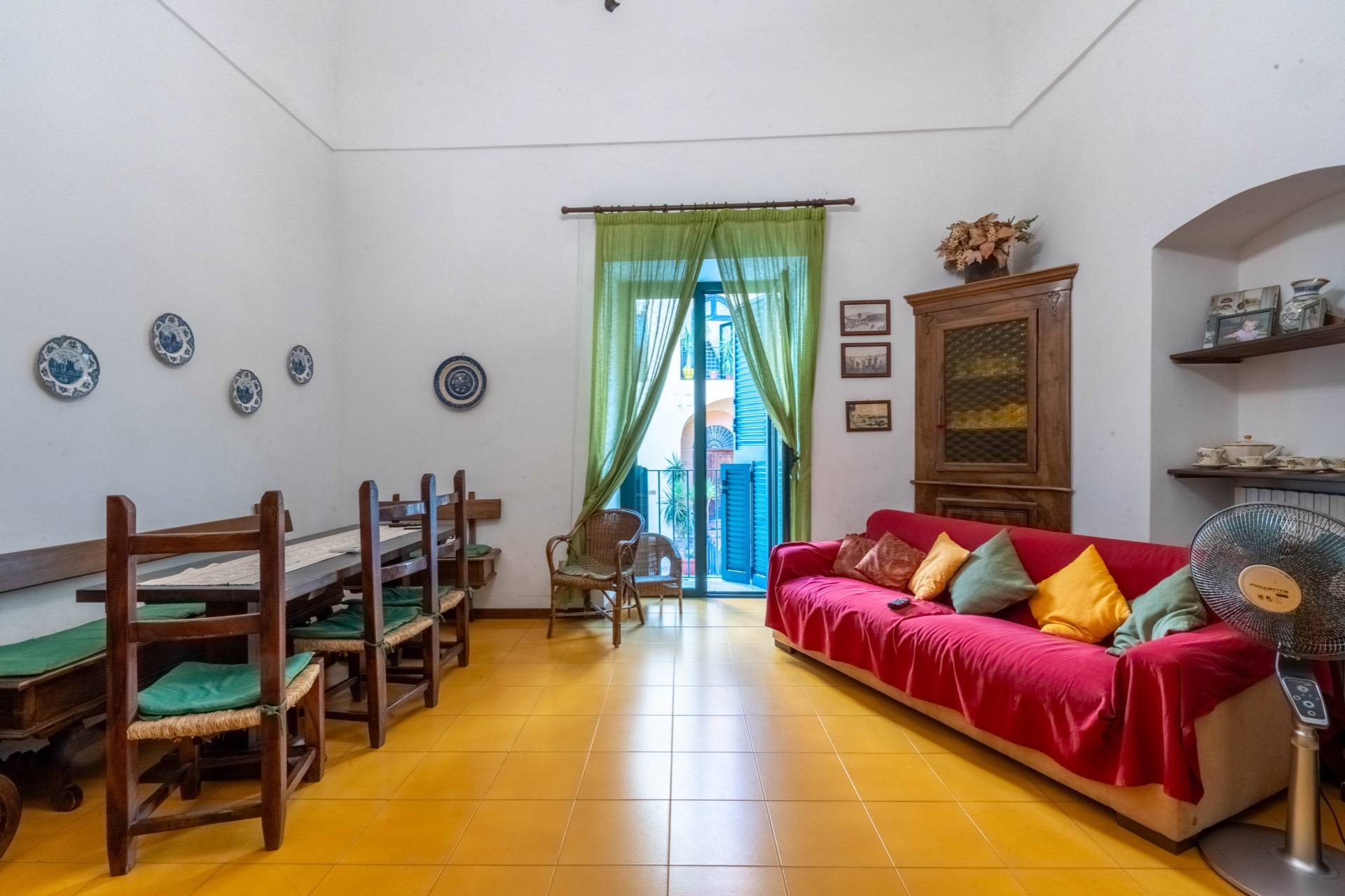 piazza seiano, Vico Equense, Napoli, 80069, IT, 4 Bedrooms Bedrooms, ,4 BathroomsBathrooms,Residential,For Sale,piazza seiano,1629621