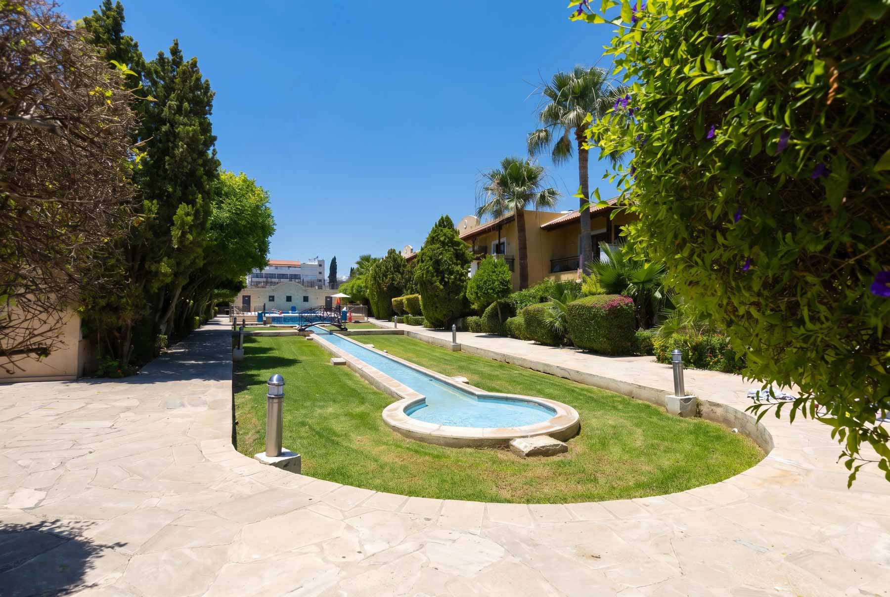  4 Bedroom Townhouse with Private Garden in Germasogeia, Limassol - 物件實景