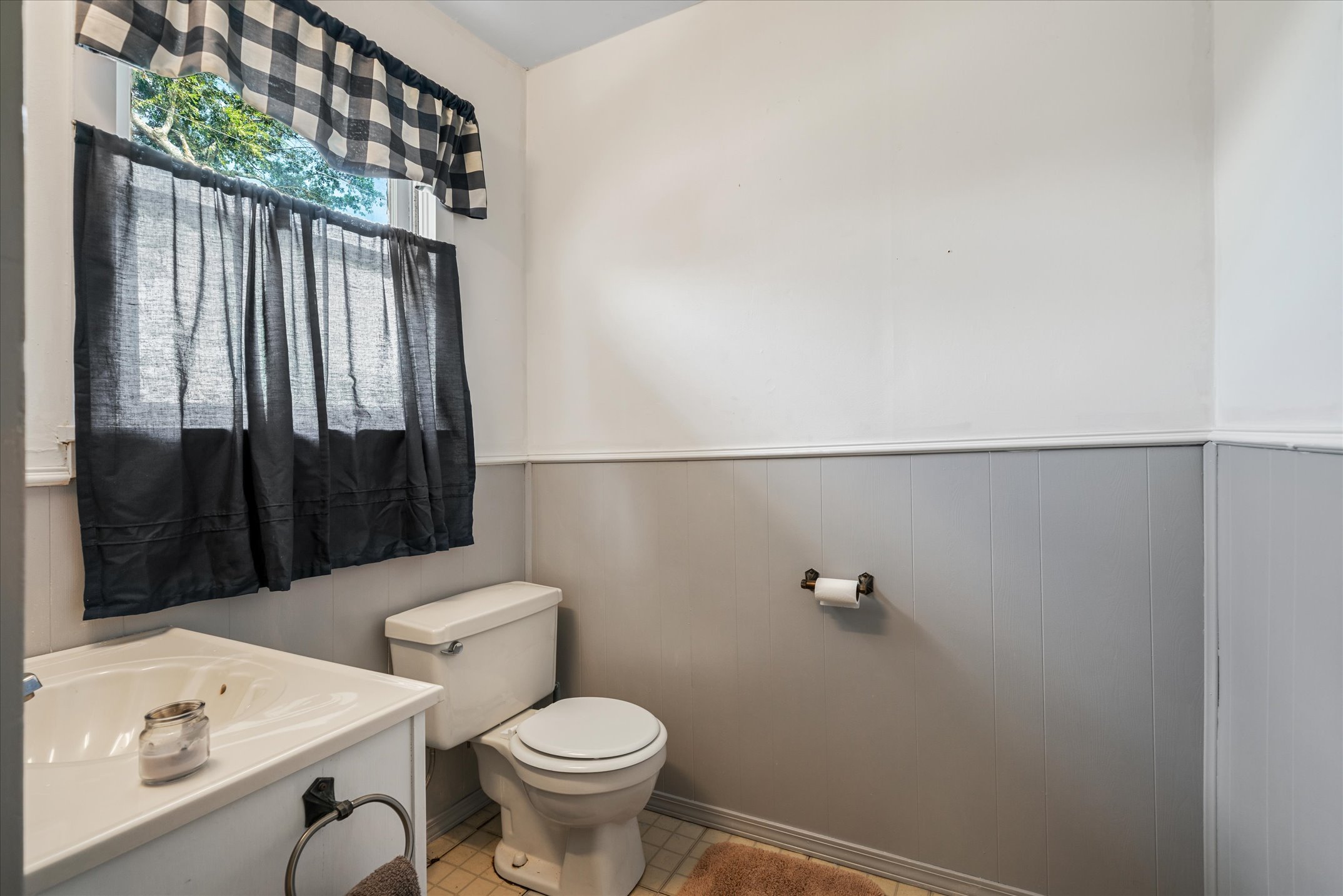 9208 FM 17, Grand Saline, Texas, 75140, United States, 5 Bedrooms Bedrooms, ,6 BathroomsBathrooms,Residential,For Sale,9208 FM 17,1317594