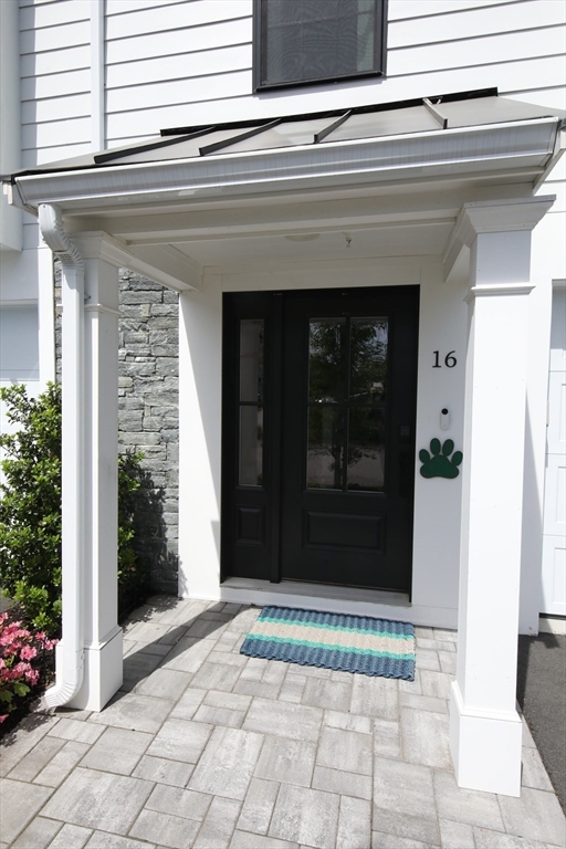 Peabody, Massachusetts, 01960, United States, 3 Bedrooms Bedrooms, ,4 BathroomsBathrooms,Residential,For Sale,2048851