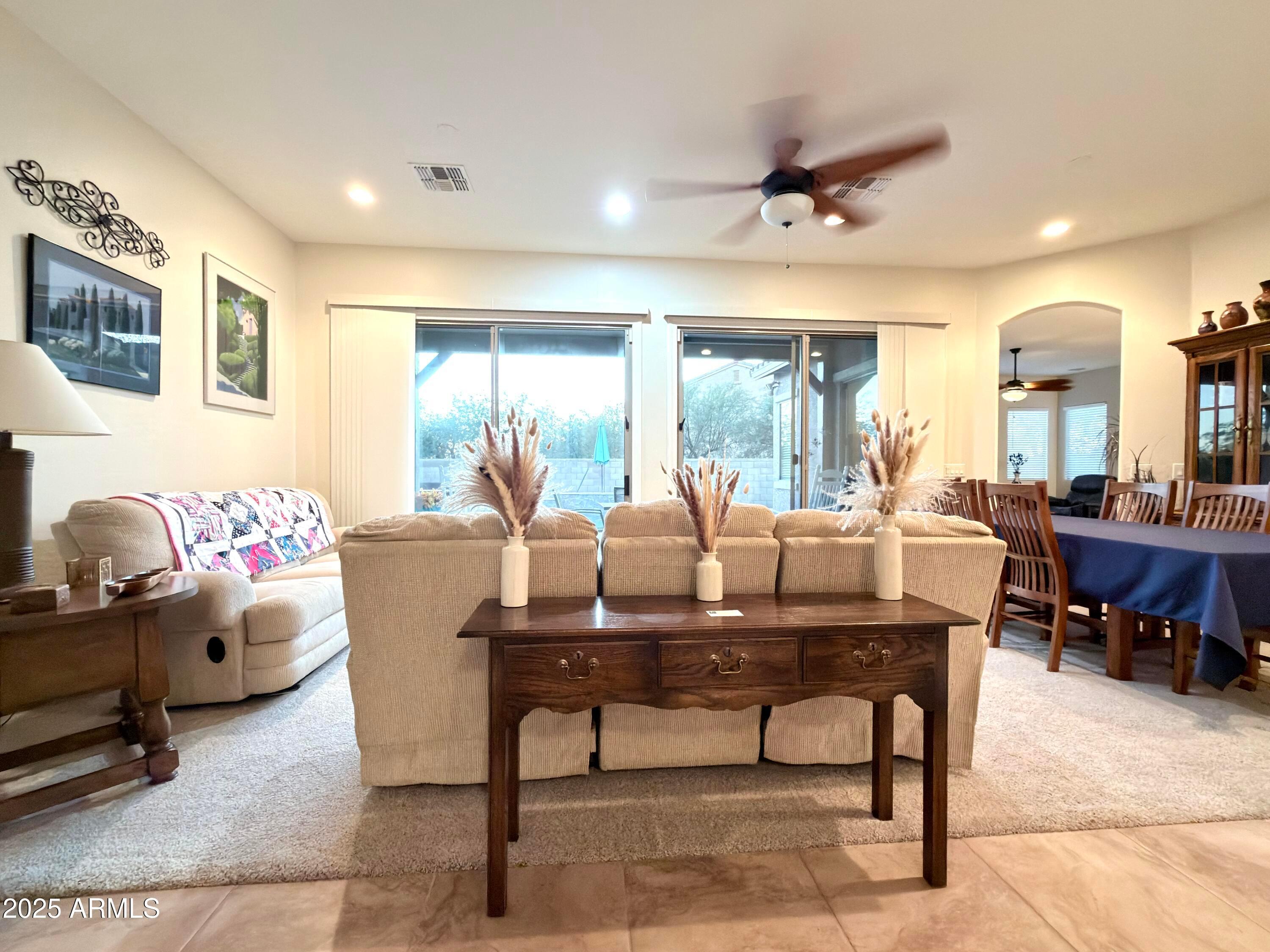 New River, Arizona, 85087, United States, 4 Bedrooms Bedrooms, ,2 BathroomsBathrooms,Residential,For Sale,1979585