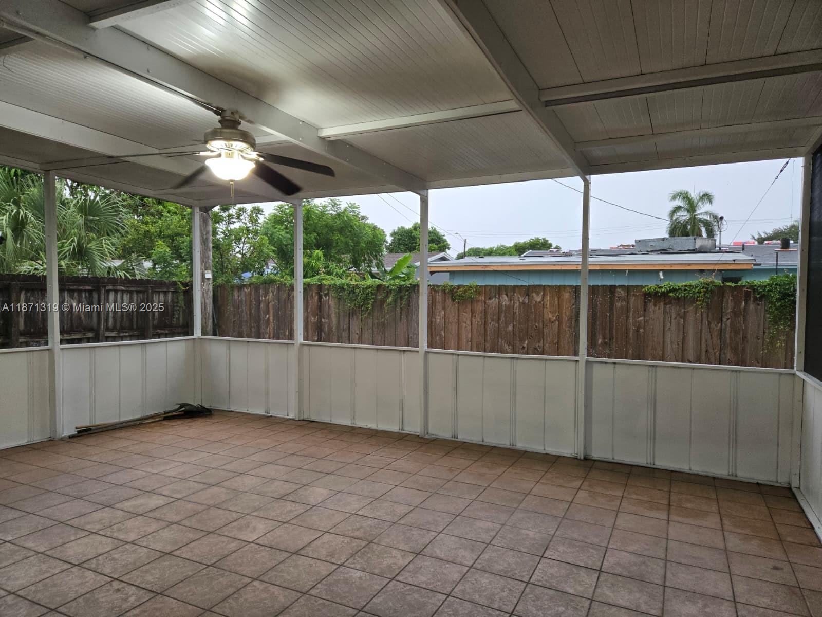 Hollywood, Florida, 33024, United States, 3 Bedrooms Bedrooms, ,2 BathroomsBathrooms,Residential,For Sale,1939726