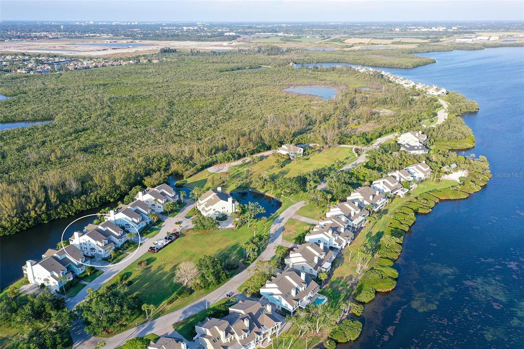 Bradenton, Florida, 34210, United States, 2 Bedrooms Bedrooms, ,3 BathroomsBathrooms,Residential,For Sale,1793424