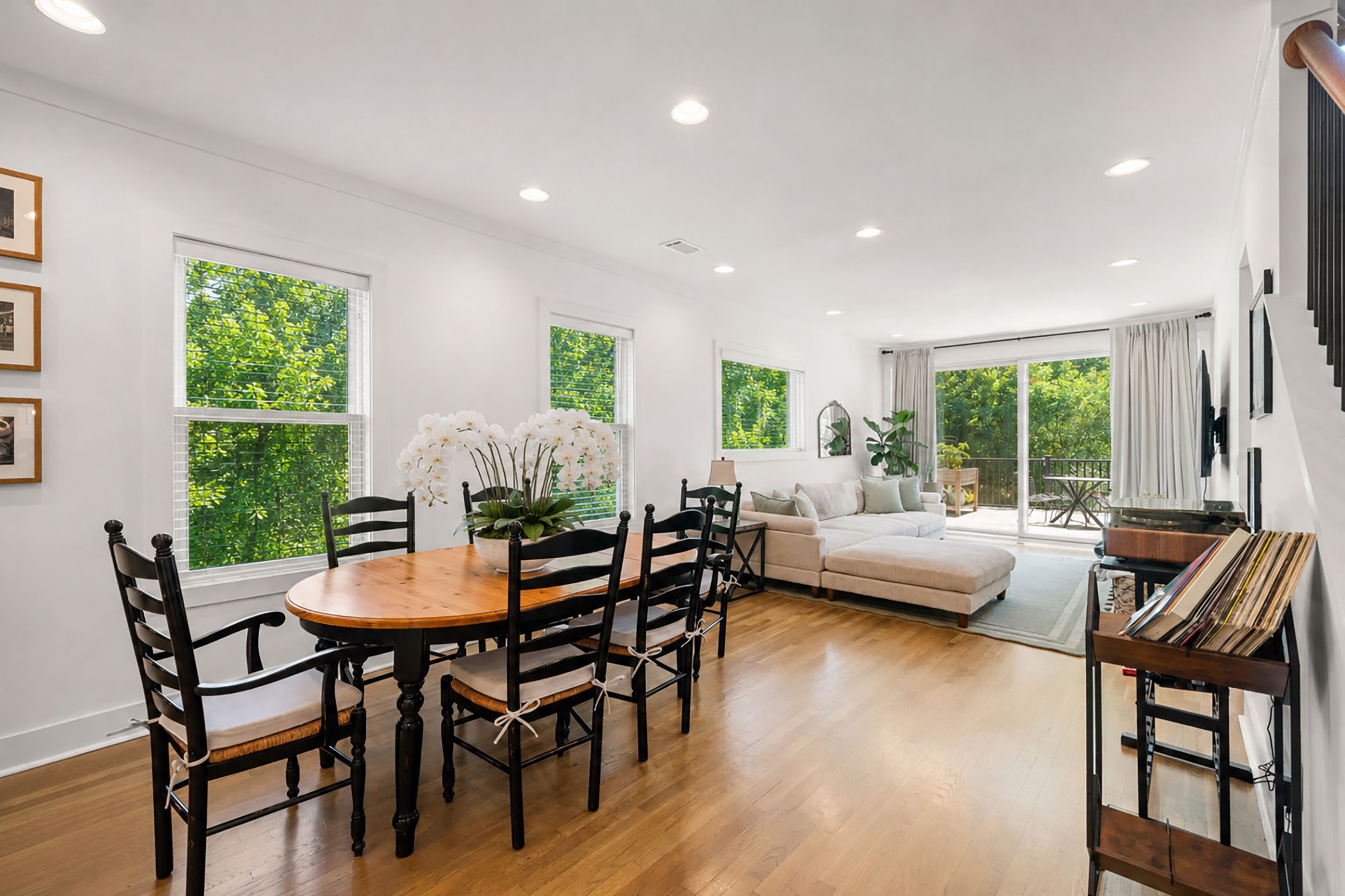  Stunning and Versatile Residence in One of Atlanta