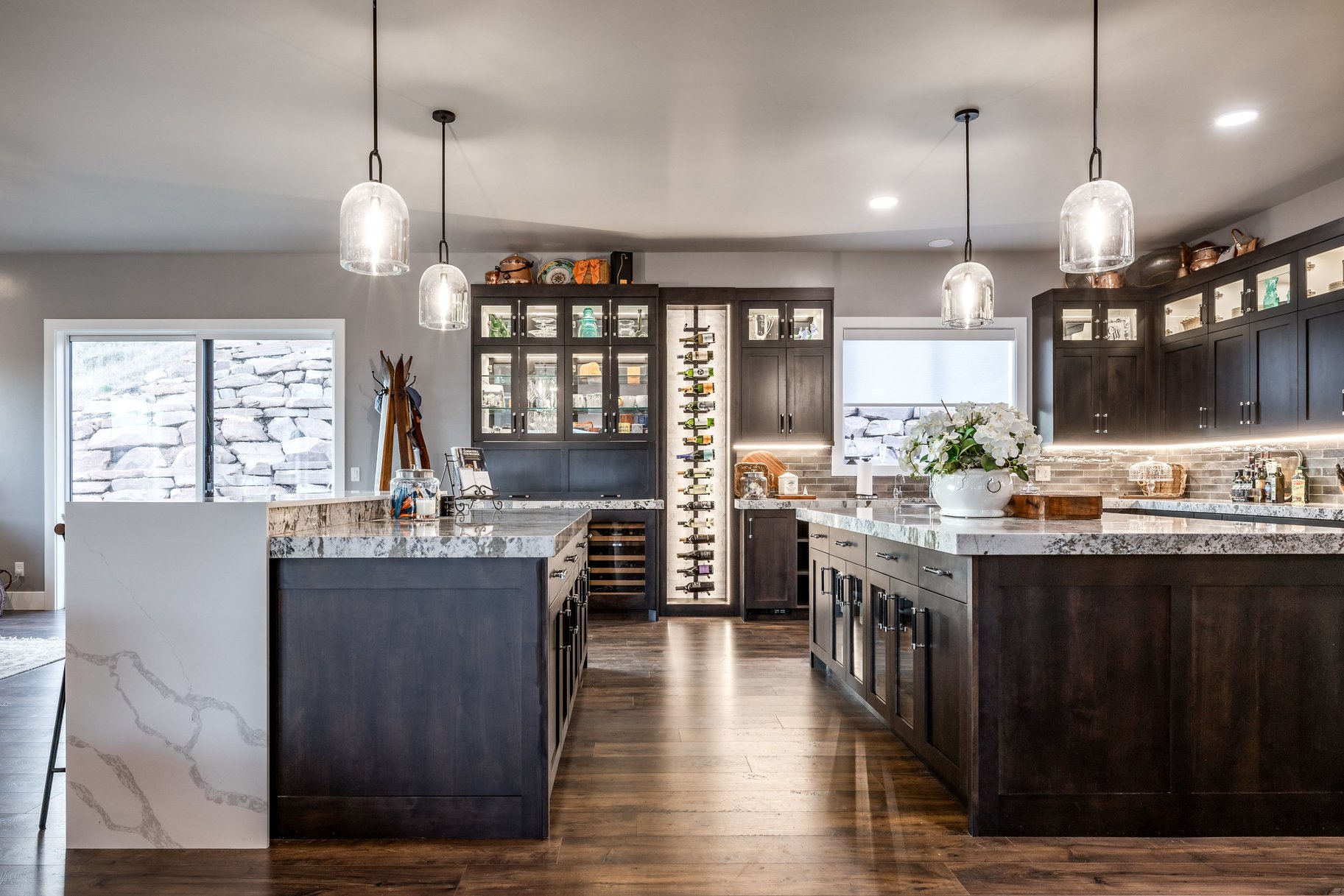  Mountain & Lake Views, Two-Island Chef