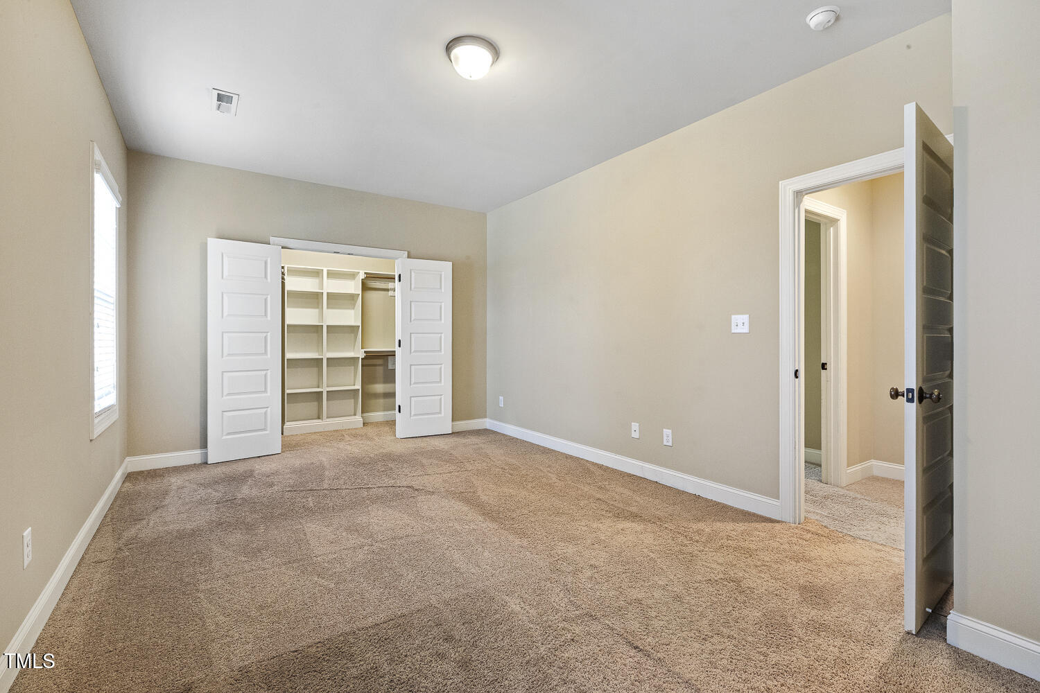 Fuquay Varina, North Carolina, 27526, United States, 4 Bedrooms Bedrooms, ,4 BathroomsBathrooms,Residential,For Sale,1889692