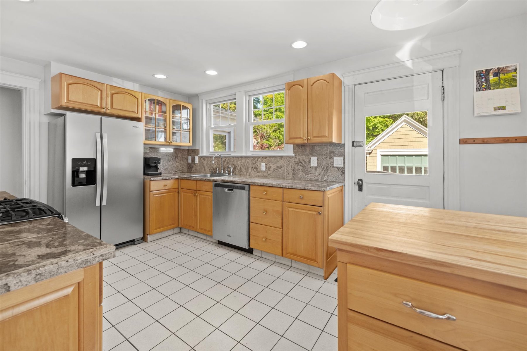  Beautiful Colonial in Auburndale - 物件實景