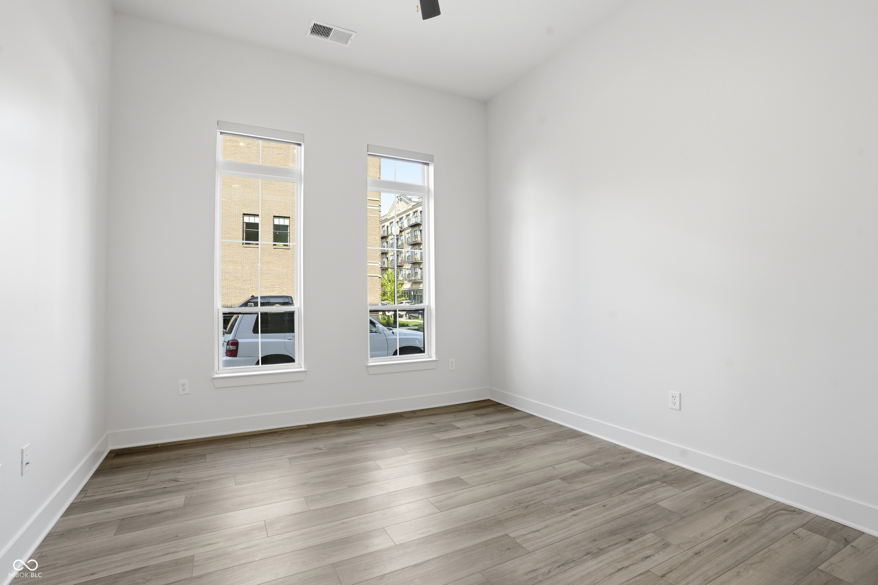 Carmel, Indiana, 46032, United States, 3 Bedrooms Bedrooms, ,3 BathroomsBathrooms,Residential,For Sale,2023630