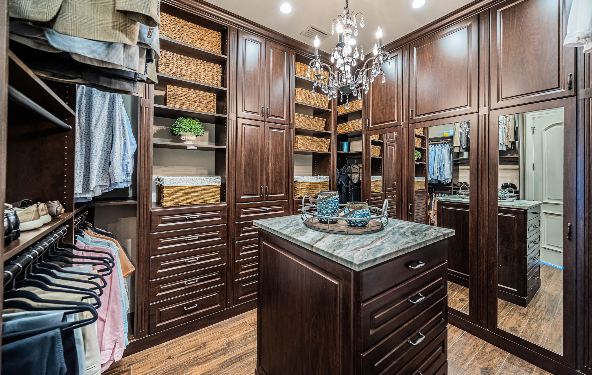 Redington Shores, Florida, 33708, United States, 5 Bedrooms Bedrooms, ,6 BathroomsBathrooms,Residential,For Sale,1921894