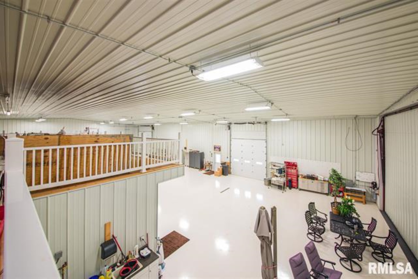 Cobden, Illinois, 62920, United States, 2 Bedrooms Bedrooms, ,2 BathroomsBathrooms,Residential,For Sale,2009270