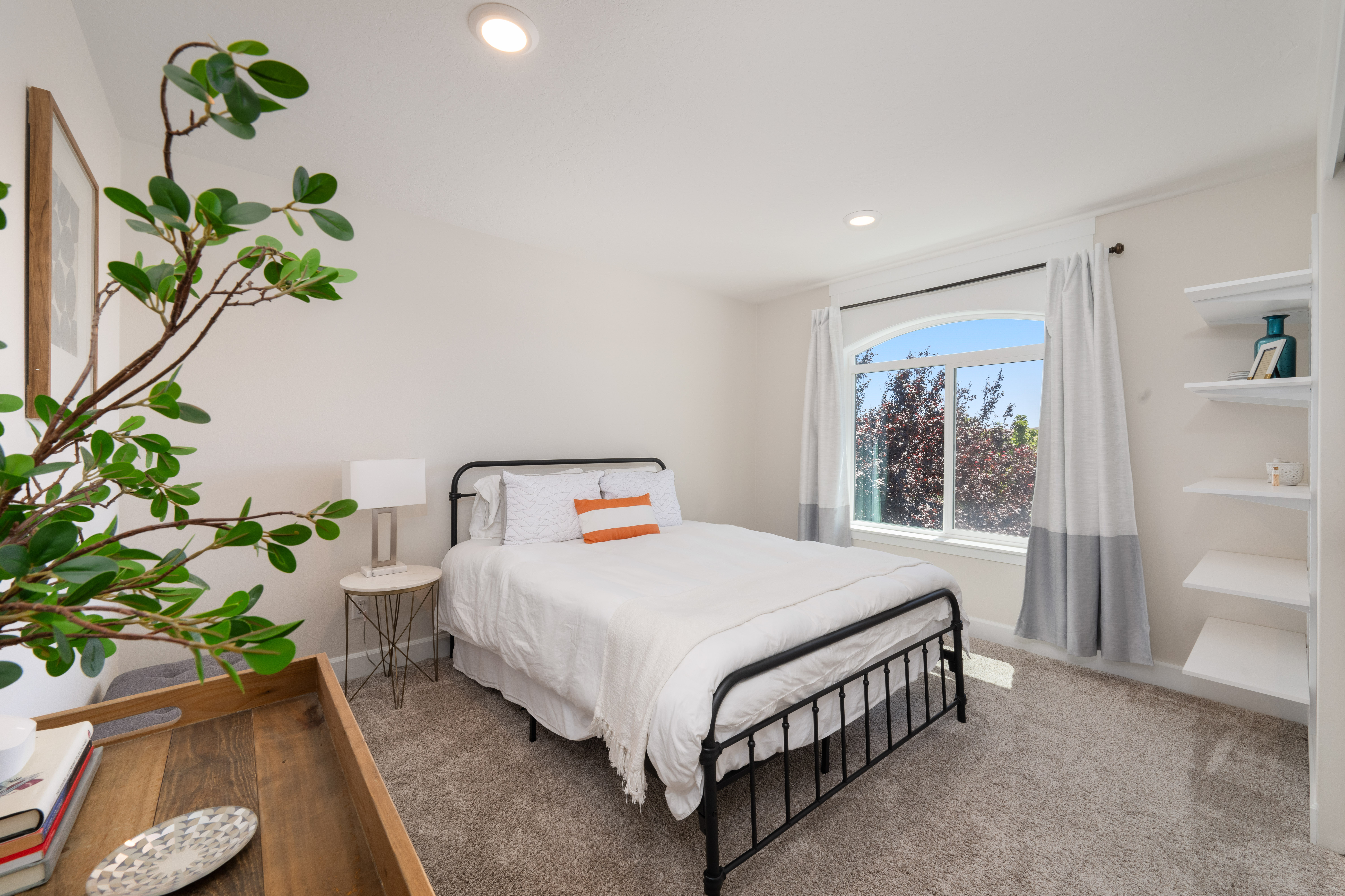  Immaculate Home Private Back yard, Bonus Room - 物件實景
