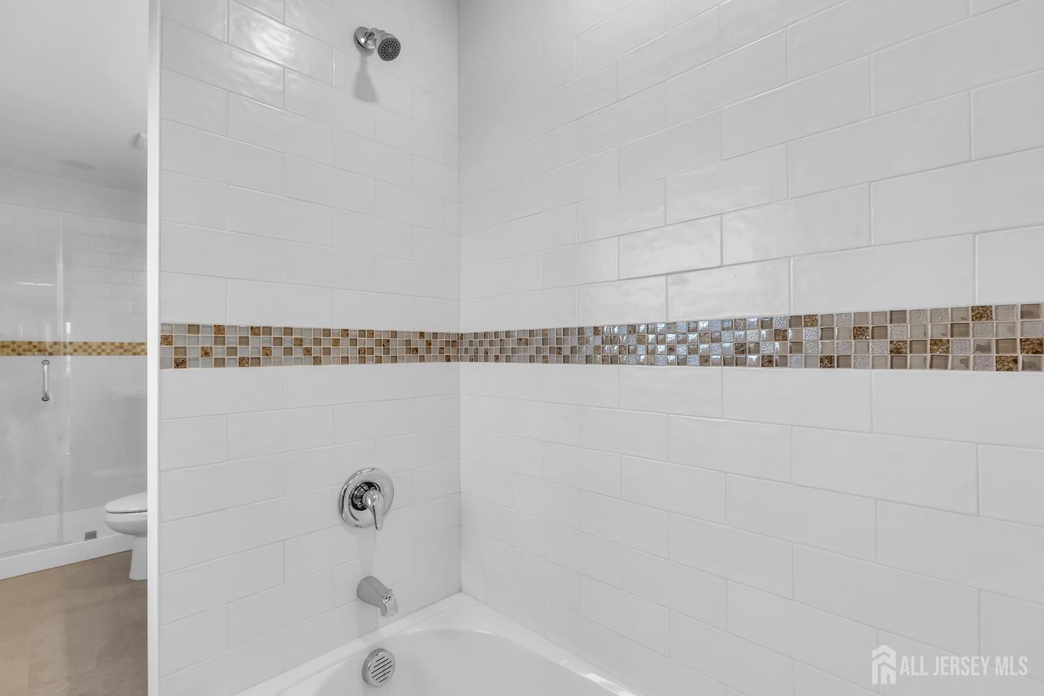 1216 - Perth Amboy, New Jersey, 08861, United States, 4 Bedrooms Bedrooms, ,3 BathroomsBathrooms,Residential,For Sale,1988550