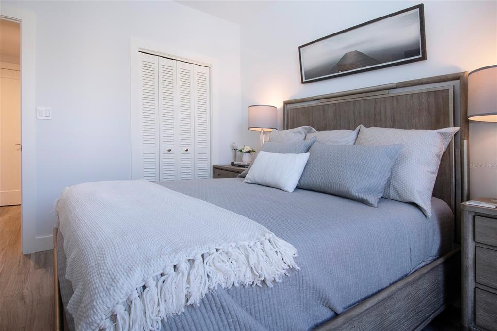 Longboat Key, Florida, 34228, United States, 2 Bedrooms Bedrooms, ,2 BathroomsBathrooms,Residential,For Sale,1993516