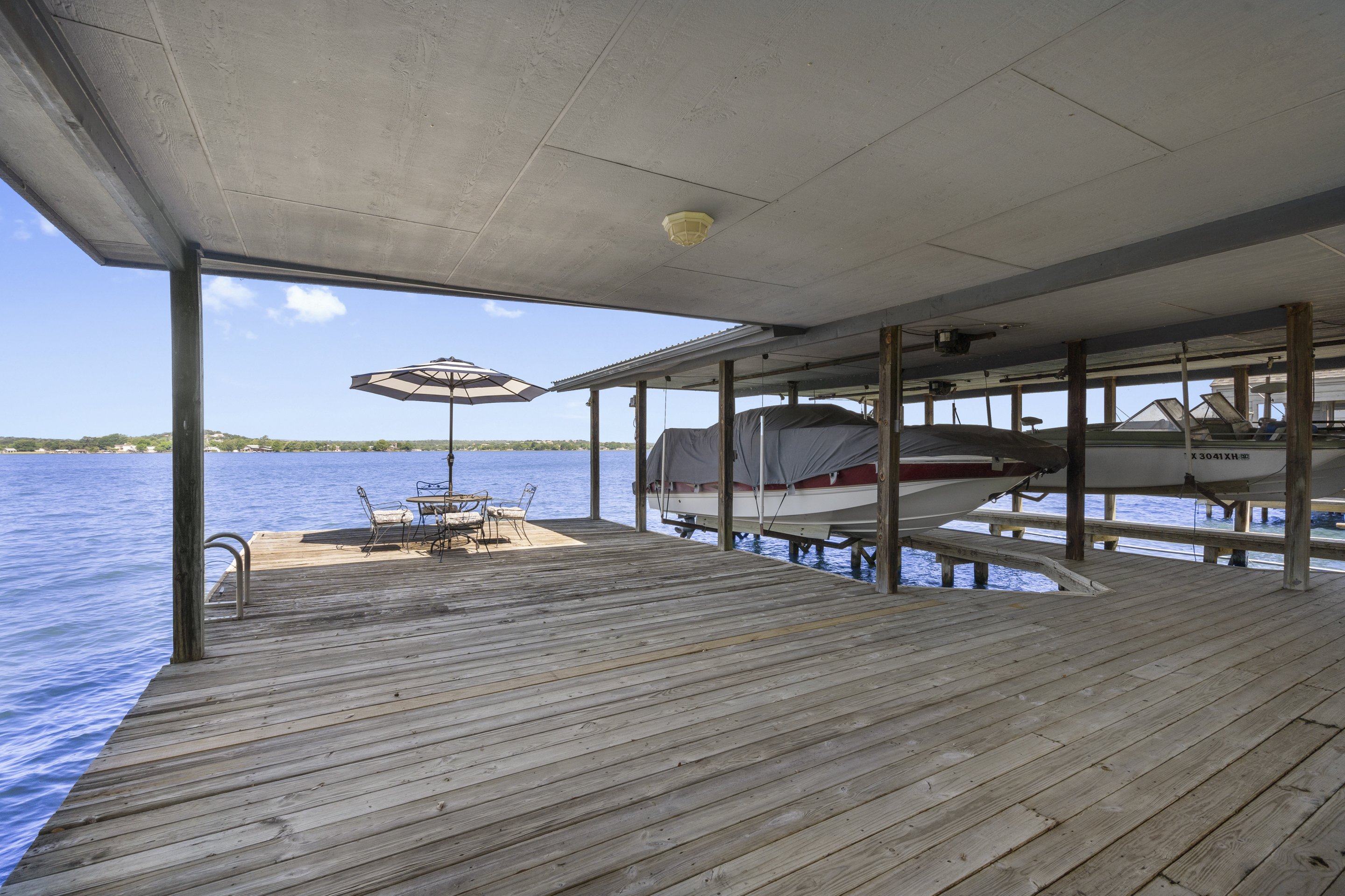  132 Web Isle // on Lake LBJ // Granite Shoals - 物件實景