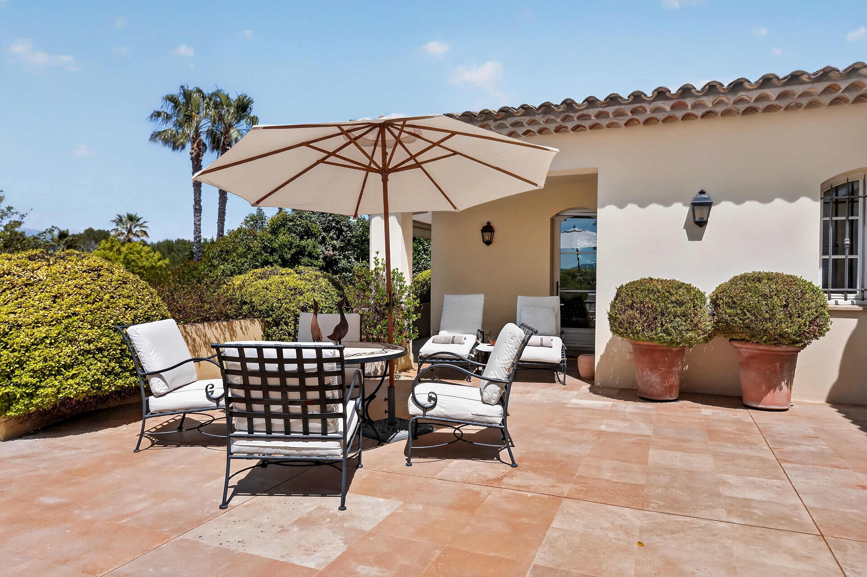  Luxury villa in Mougins with heated pool and panoramic views near the historic … - 物件實景
