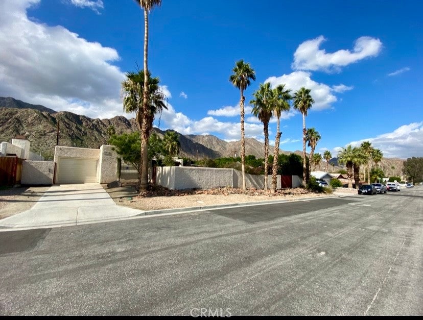 La Quinta, California, 92253, United States, 3 Bedrooms Bedrooms, ,2 BathroomsBathrooms,Residential,For Sale,1980810