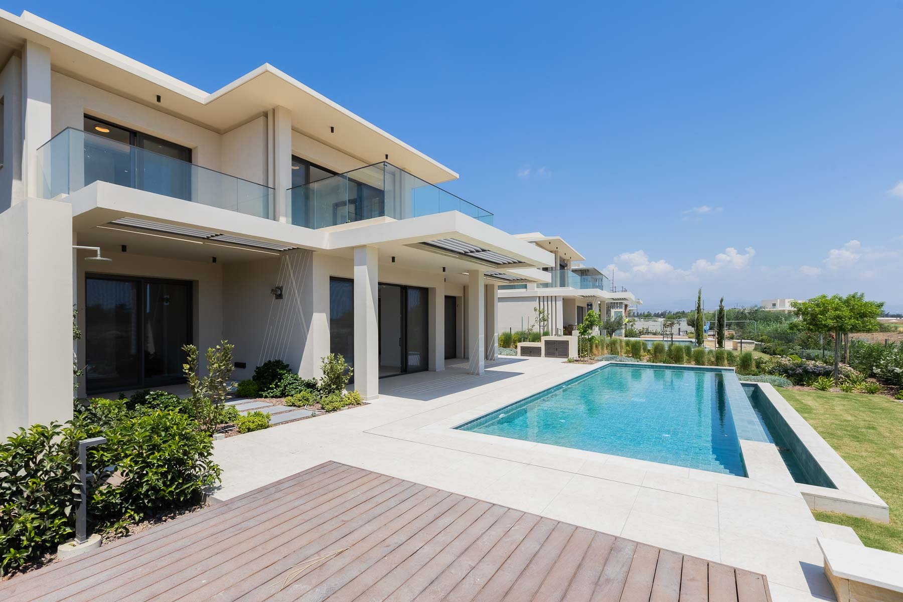  5 Bedroom Villa with Private Pool in a Golf Resort in Limassol - 物件實景