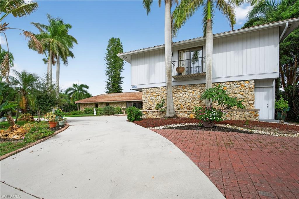 Marco Island, Florida, 34145, United States, 6 Bedrooms Bedrooms, ,4 BathroomsBathrooms,Residential,For Sale,1941825