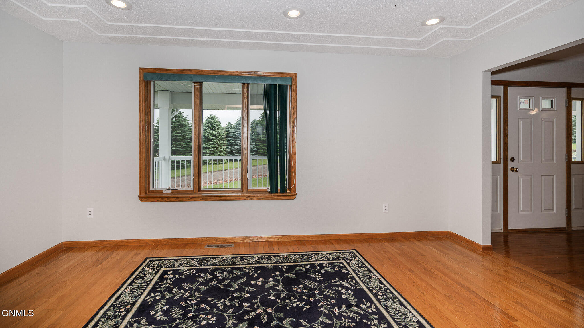 Center, North Dakota, 58530, United States, 4 Bedrooms Bedrooms, ,3 BathroomsBathrooms,Residential,For Sale,1982798