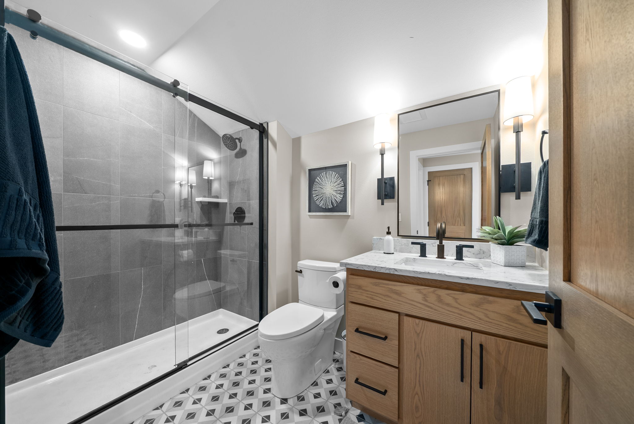 Sioux Falls, South Dakota, 57110, United States, 3 Bedrooms Bedrooms, ,3 BathroomsBathrooms,Residential,For Sale,2001465