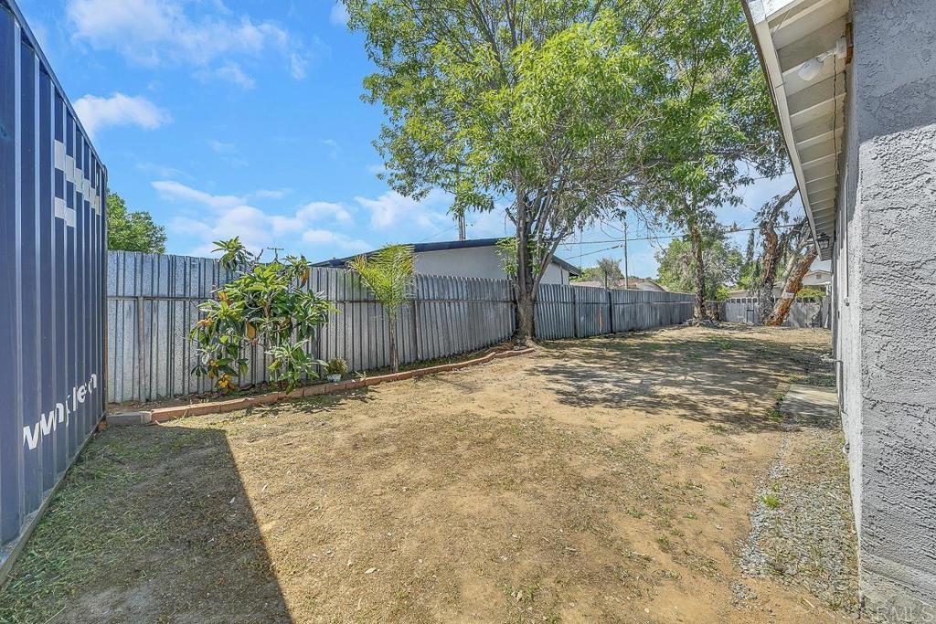 Escondido, California, 92027, United States, 3 Bedrooms Bedrooms, ,1 BathroomBathrooms,Residential,For Sale,1942243