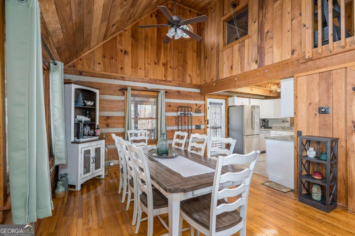 Ellijay, Georgia, 30540, United States, 4 Bedrooms Bedrooms, ,4 BathroomsBathrooms,Residential,For Sale,1859084