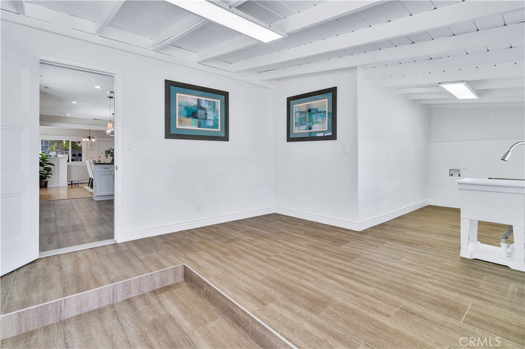 Redlands, California, 92373, United States, 6 Bedrooms Bedrooms, ,5 BathroomsBathrooms,Residential,For Sale,1976370