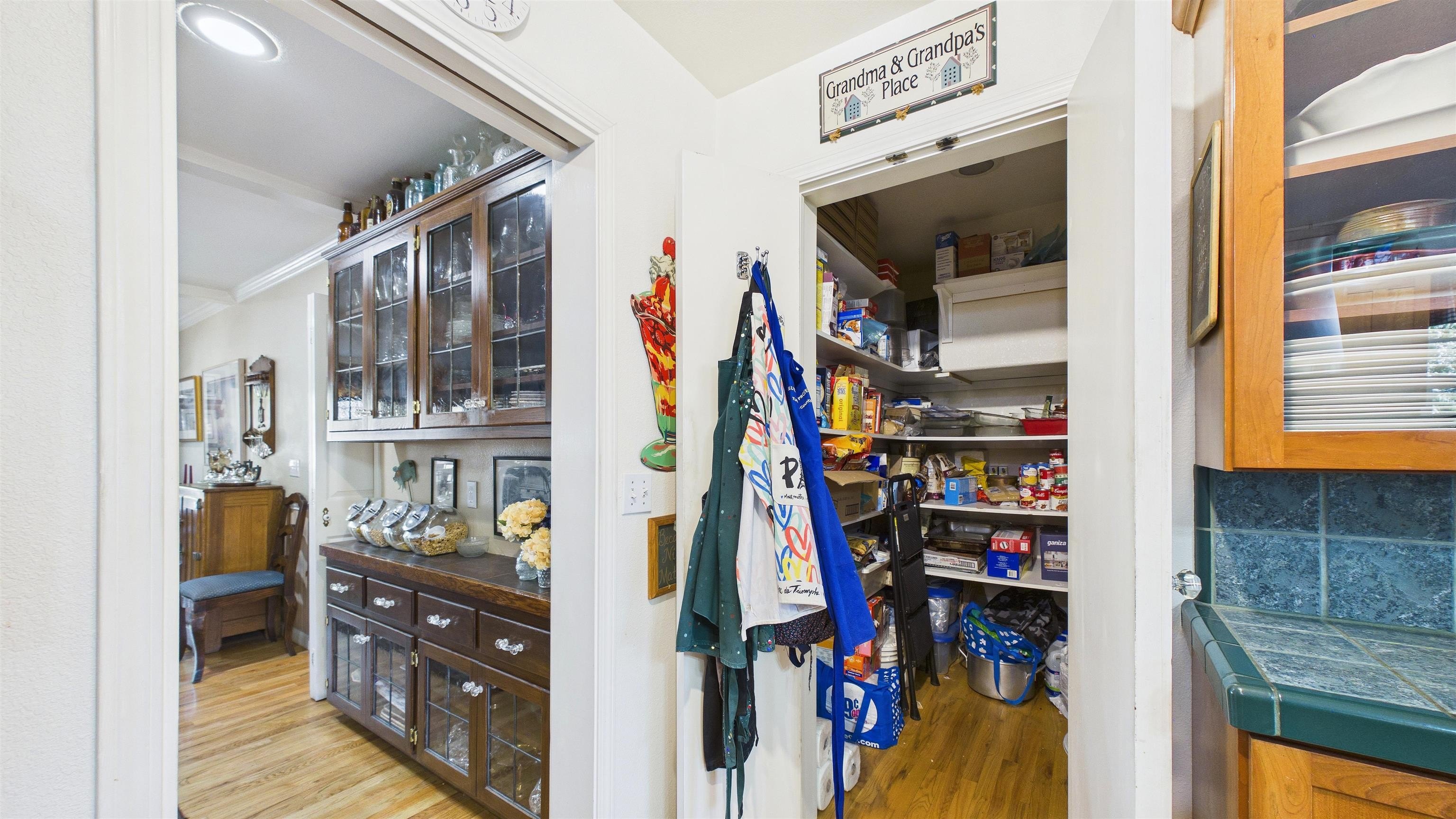 Twain Harte, California, 95383, United States, 9 Bedrooms Bedrooms, ,10 BathroomsBathrooms,Residential,For Sale,2017771