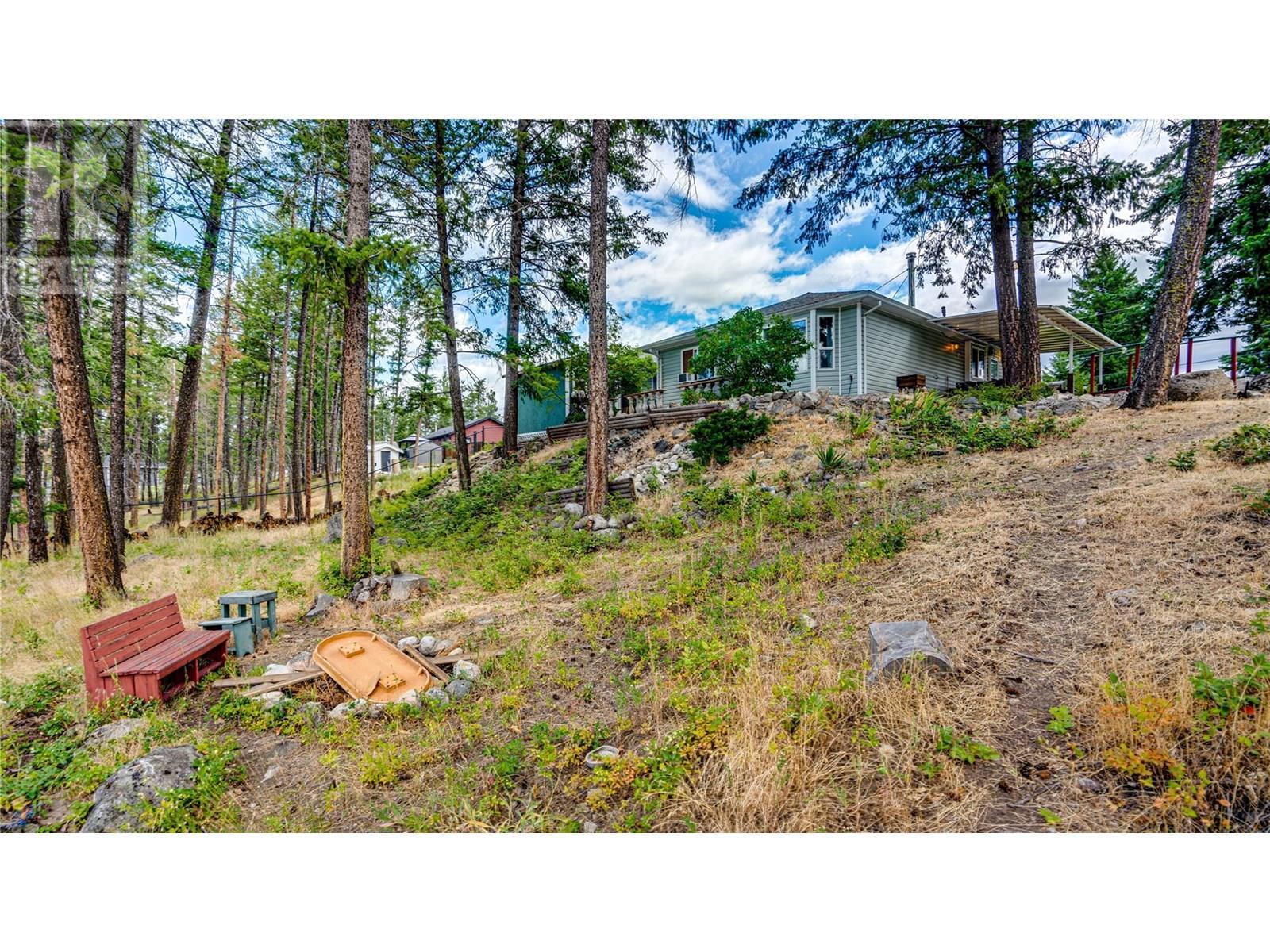 KELOWNA, British Columbia, V1Z 3W5, CA, 2 Bedrooms Bedrooms, ,2 BathroomsBathrooms,Residential,For Sale,1897605