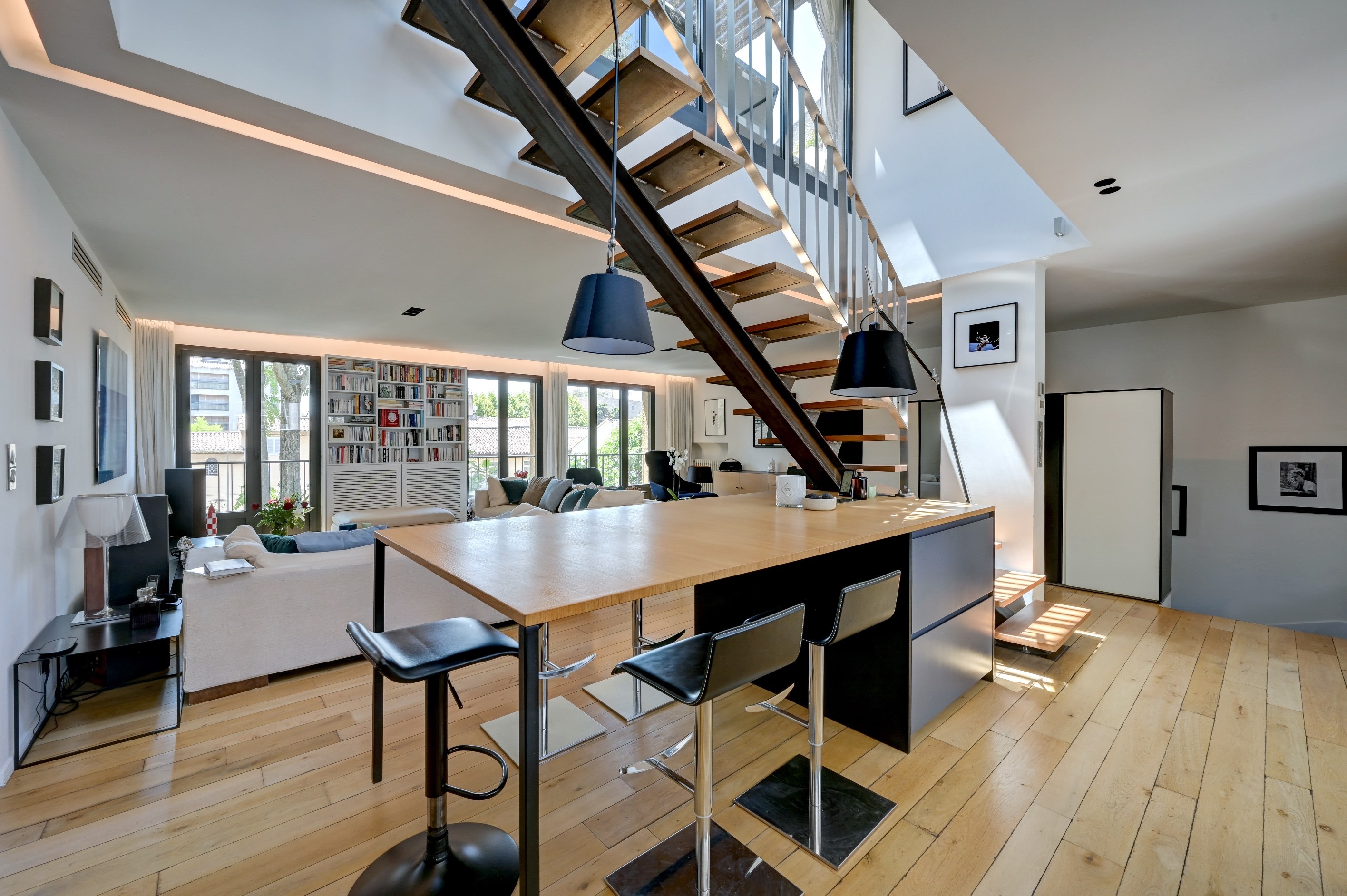 Contemporary Town House with Rooftop Terrace – Aix Center - 物件實景